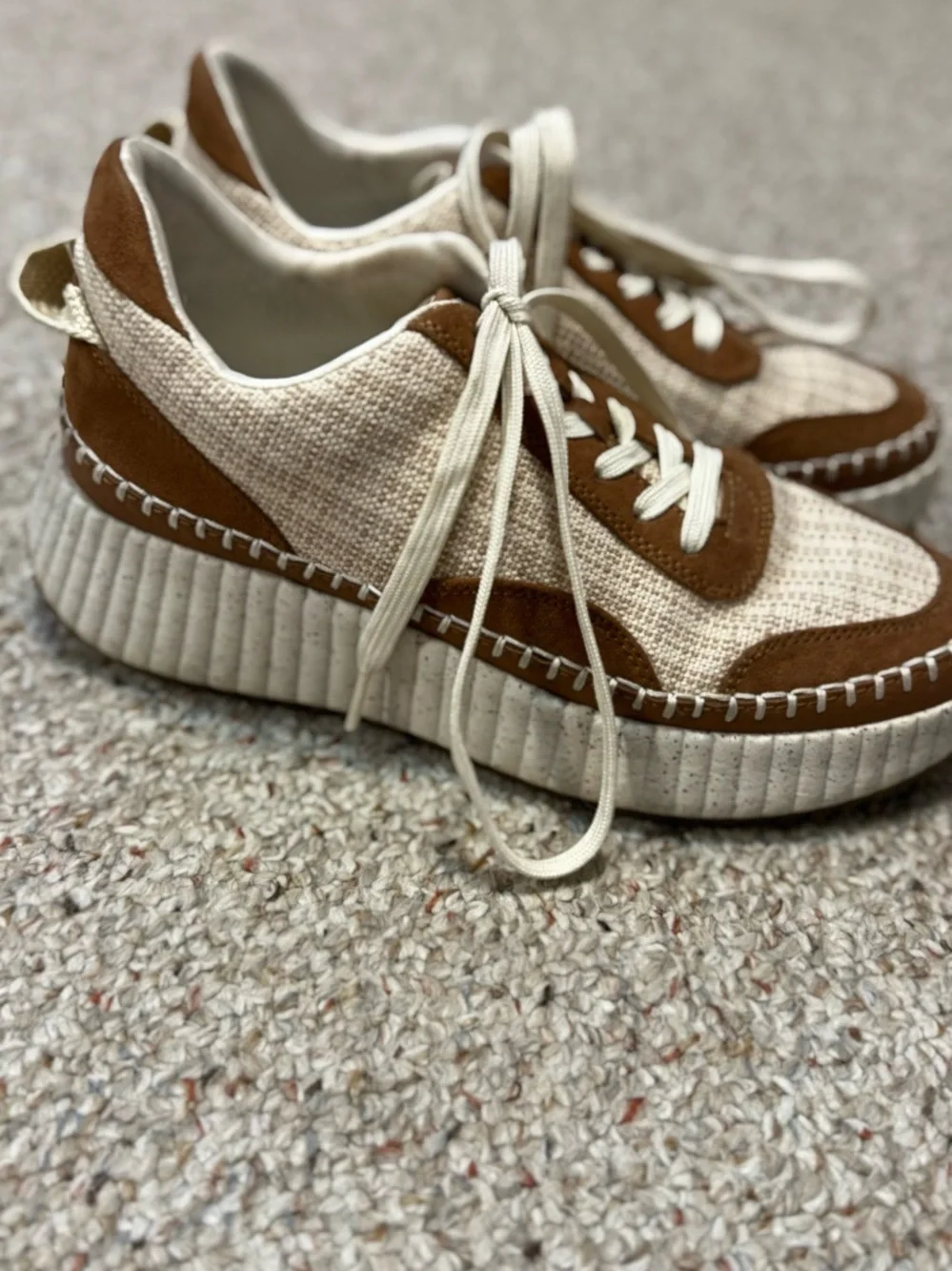 Universal Thread Cream and Tan Platform Sneaker